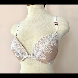 VS Sand Beige Embroidered Push-up